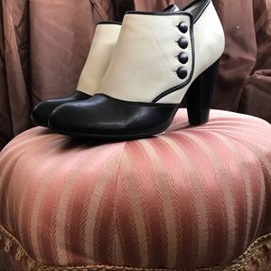 Leather Vintage Reproduction Button Up Heels